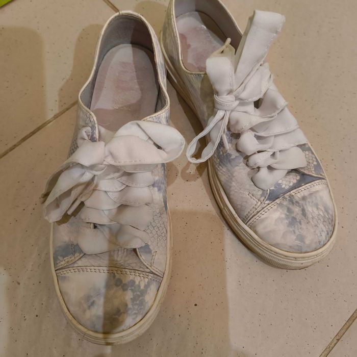 Естествена кожа 38 номер