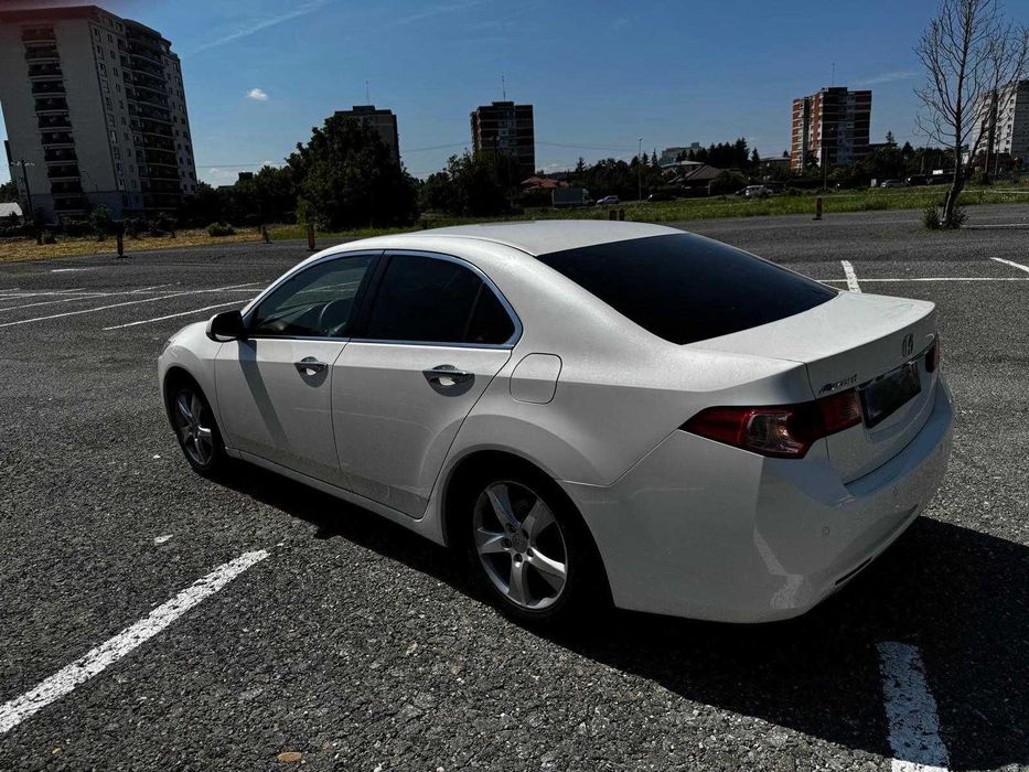 Honda Accord executive AT 2.0 benzina