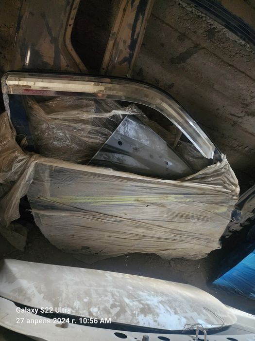 Продаётся правая  часть кузова хундай портер