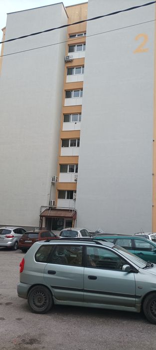 Дава се под наем Едностаен апартамент в Радомир - 46 кв.м за 49873.41 € - Снимка #1