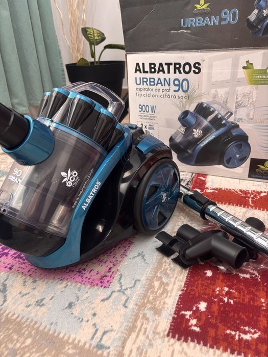 Aspirator Albatros fara sac.