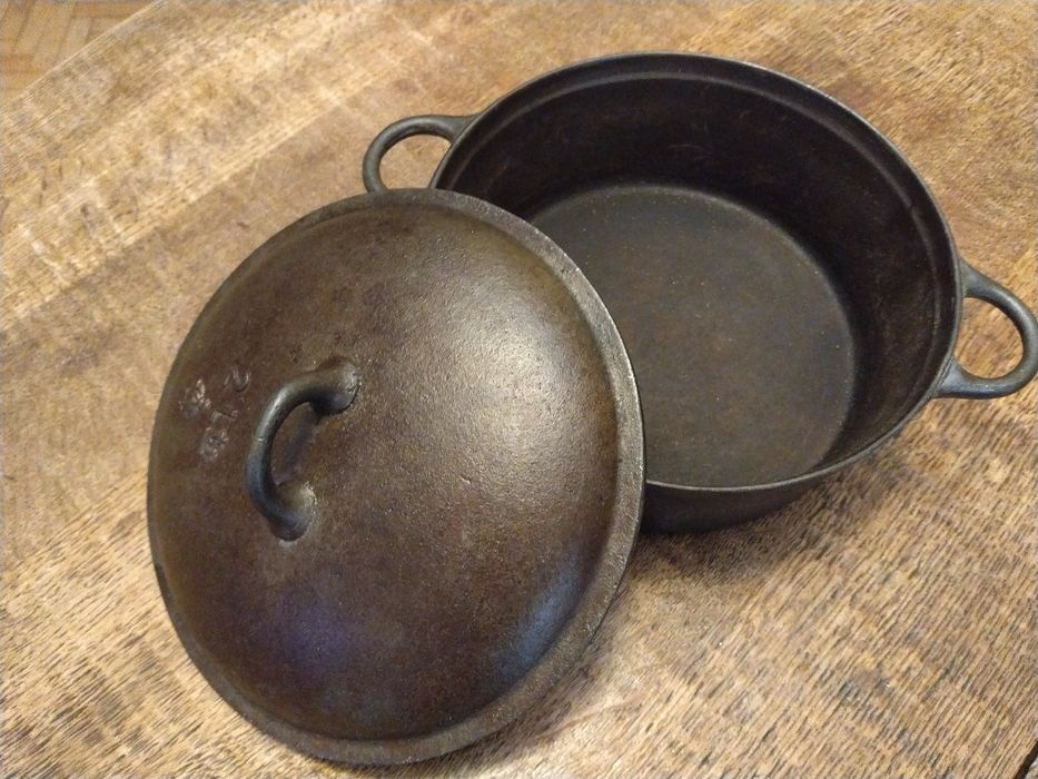 Стара антикварна чугунена тенджера Sweden