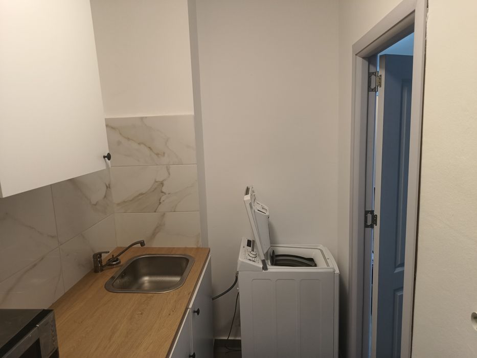 Închiriez garsonieră Metrou Titan parc IOR