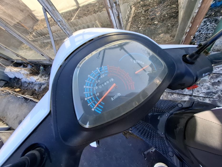 Продам скутер 2022 года