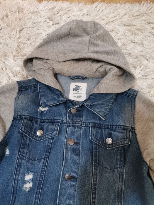 Vând geaca blugi băieți 11-12ani.