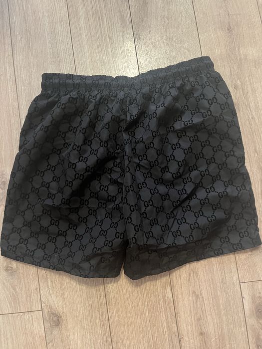 Gucci бански (ЧИСТО НОВИ)