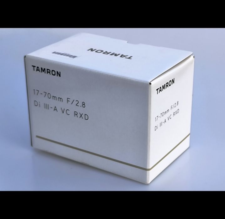 Obiectiv Tamron 17-70mm F/2.8 Di III-A VC RXD pentru Sony E