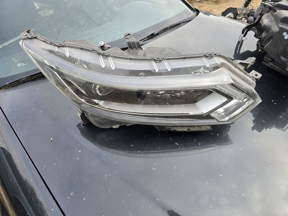 Продавам фарове нисан кашкай фулл лед