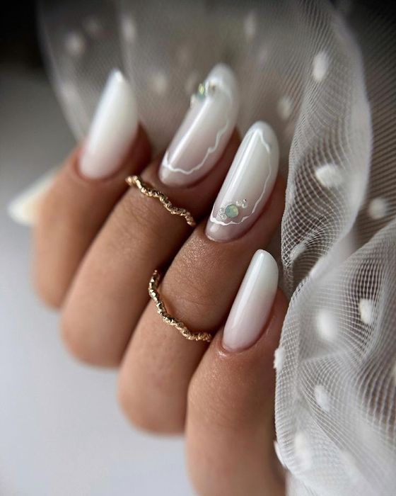 Unghii gel semi tips