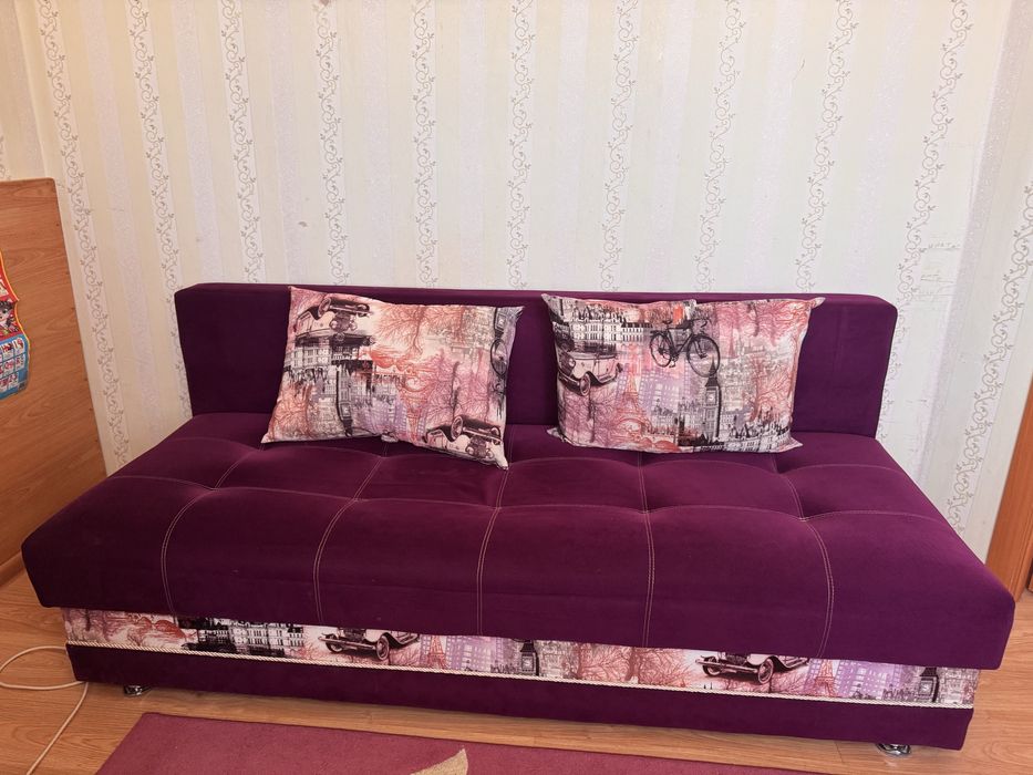 Продам диван софа в отличном состоянии