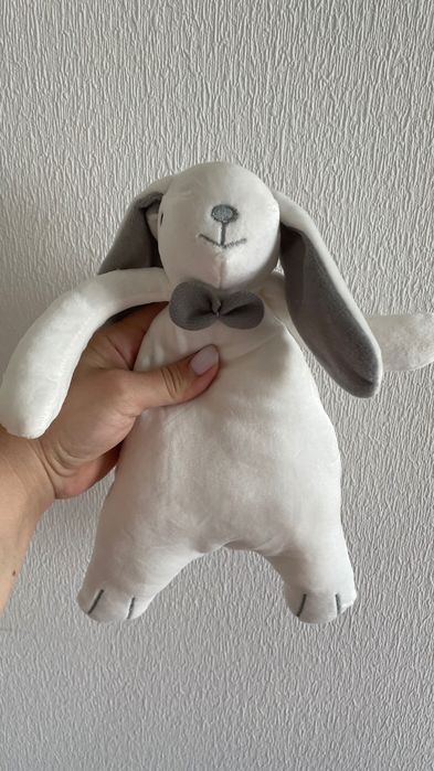 Мягкая игрушка зайчик