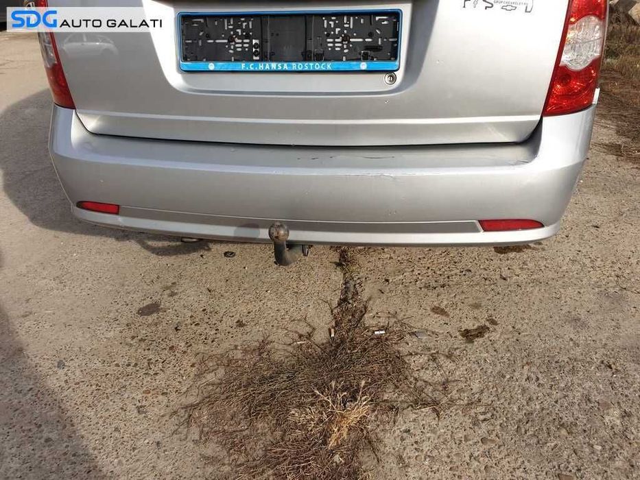 Bara Spoiler Spate cu DEFECT Chevrolet Lacetti Break Combi 2003 - 2011 Culoare 92U