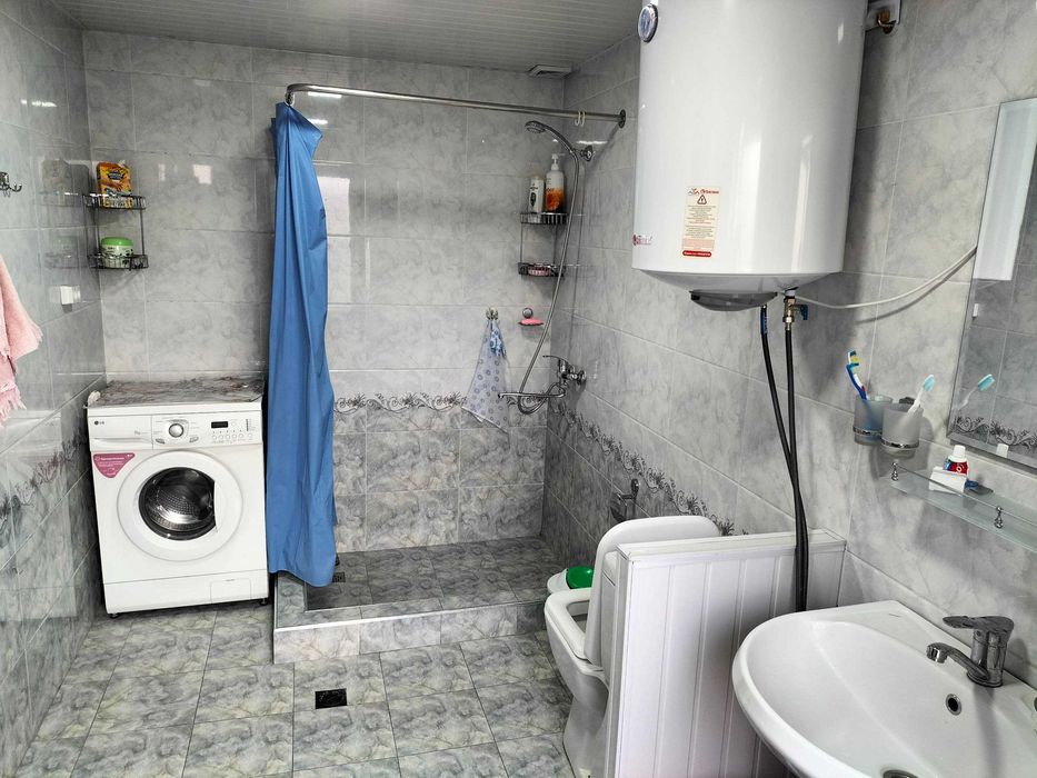 Olmazor tumanida xovli sotiladi