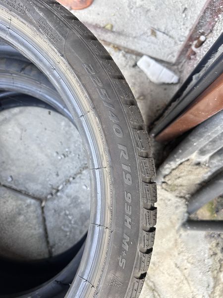 Нови зимни гуми Pirelli Sottozero 225/40/19 Дот 21