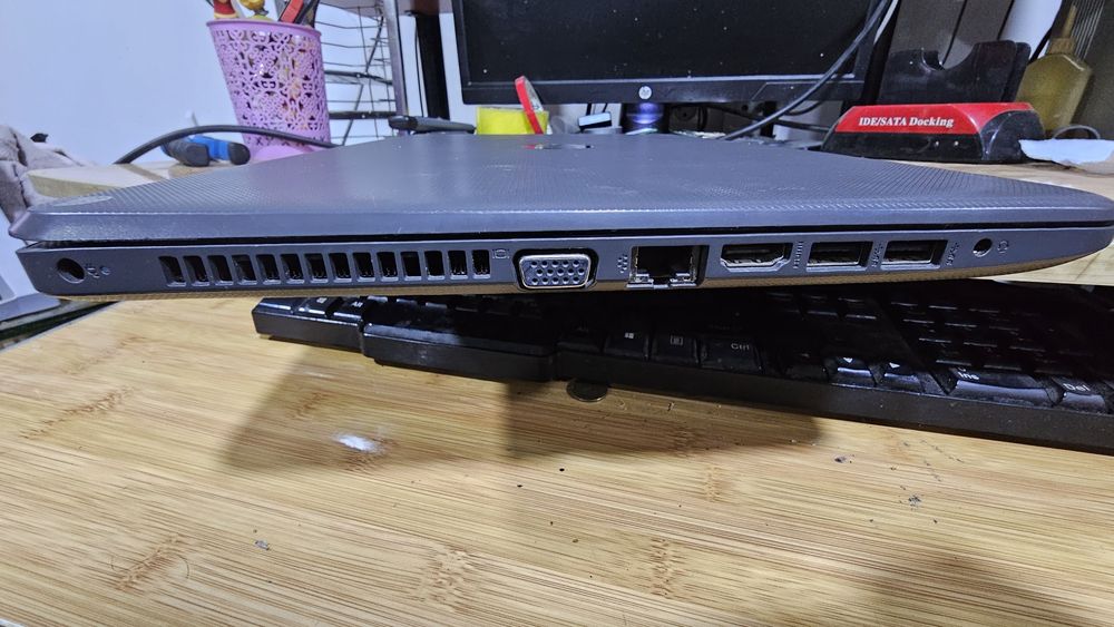 Ноутбук Hp i3 7gen