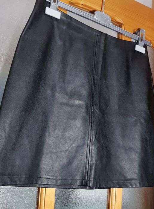Fusta PRIMARK /  înlocuitor piele