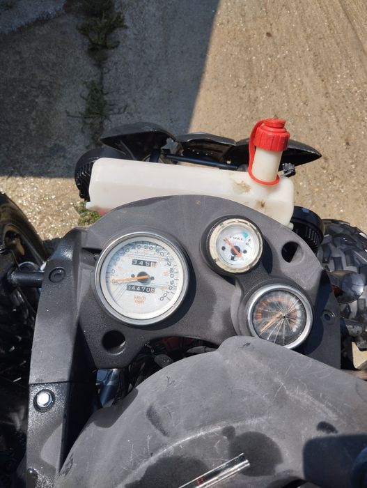 Vând ATV Polaris 400