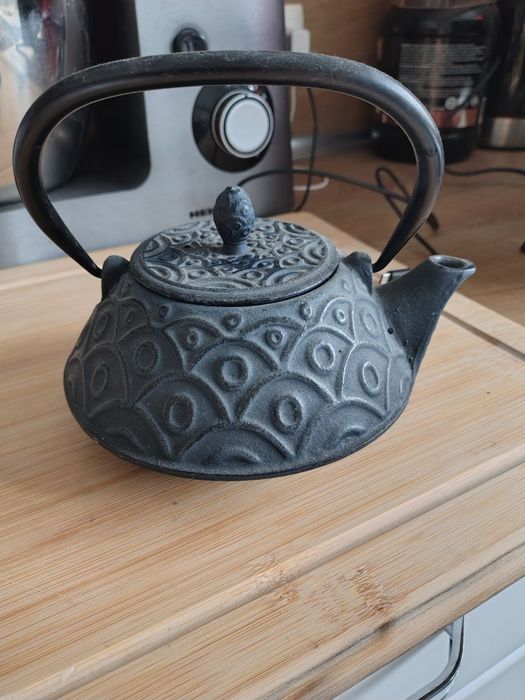 Японски чайник SEN SU от ja-unendlich, черен, чугунен чайник