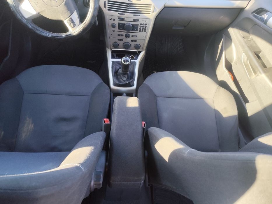 OPEL Astra 2009 — imagine 2