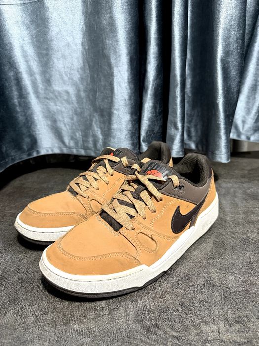 Оригинальные кроссовки Nike