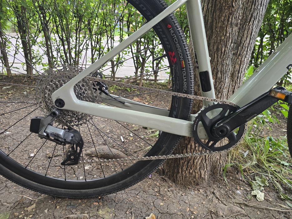 Карбонов гравел велосипед Riverside GCR Sram Rival AXS
