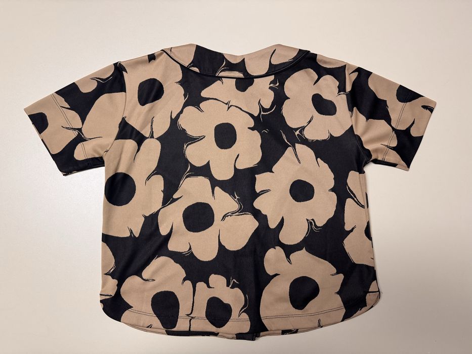 Футболка женская Nike