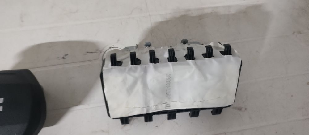 Airbag Duster 3 și bixter cod 985100254R, 985157847R