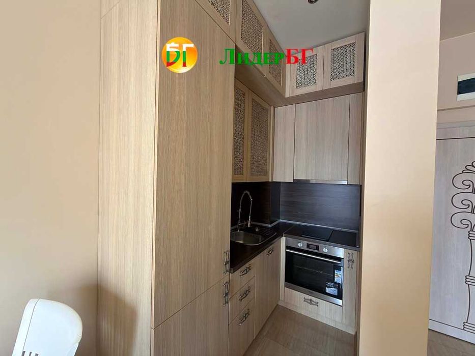 Продава се Двустаен апартамент в к.к. Златни пясъци - 52 кв.м за 1471 €/кв.м - Снимка #5