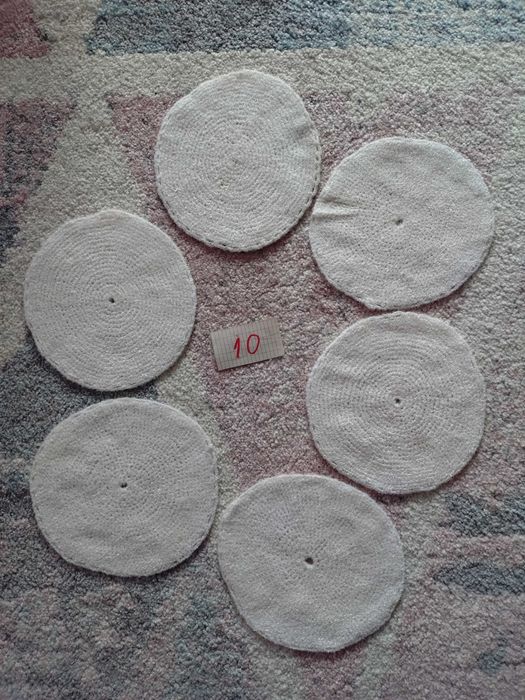 Комплекти за сервиране, ръчно плетени на една кука