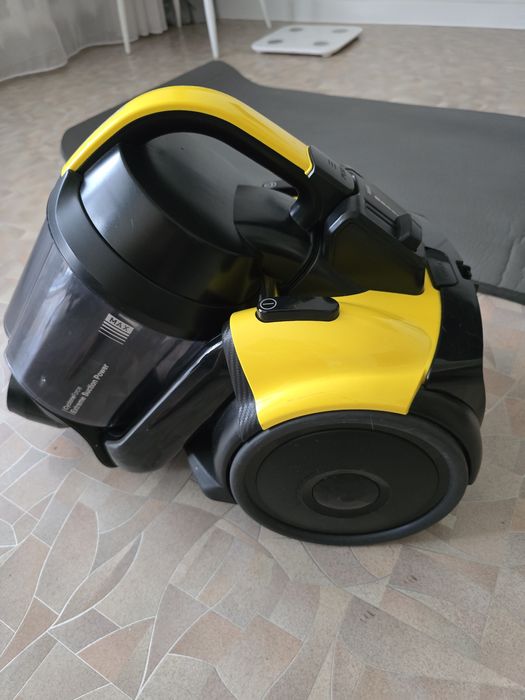 Пылесос Samsung  CycloneForce