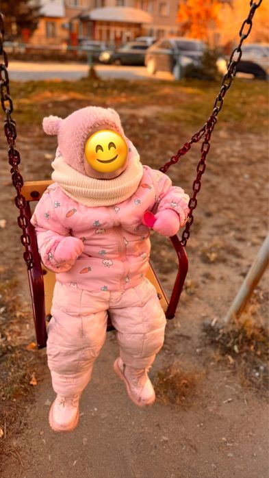 Продам куртку и штанишки на осень/весна