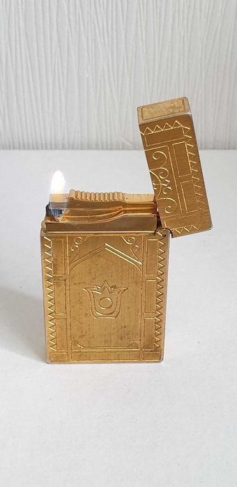 Запалка S. T. DUPONT