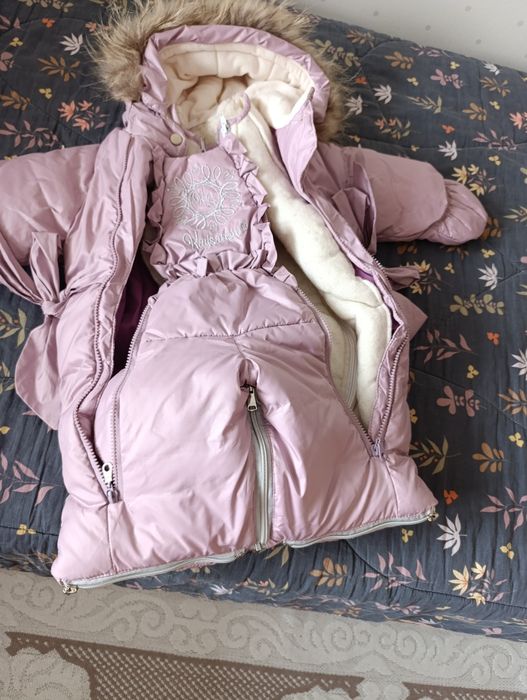 Продам детский комбинезон.