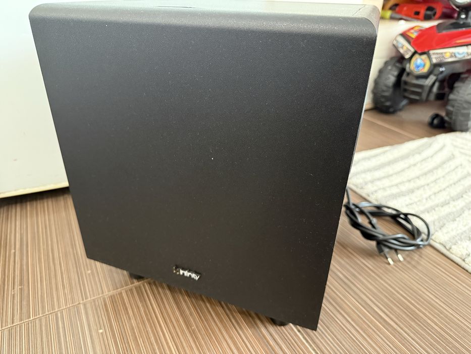 Infinity BU-80 Subwoofer. 8”