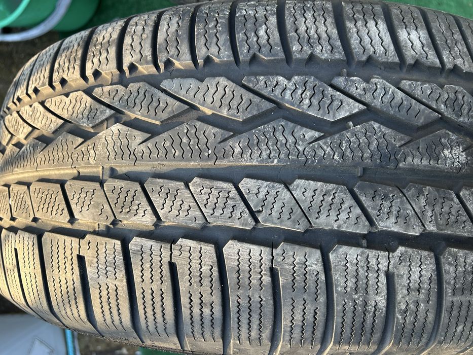 4 зимни гуми 255 55 18