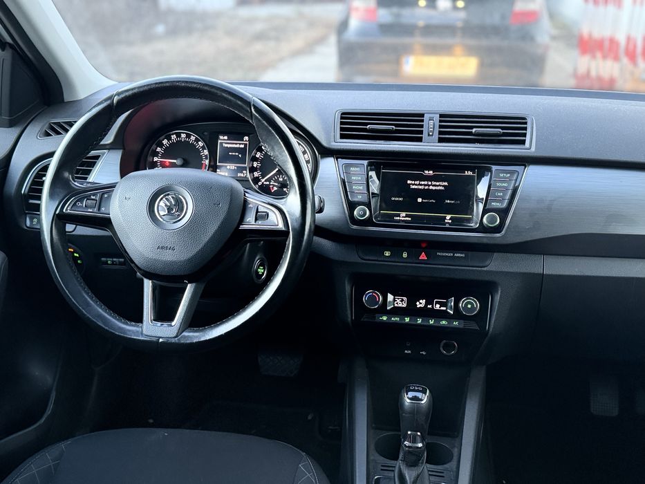 Inchiriez Skoda Fabia 2016 1.4 diesel cutie automata