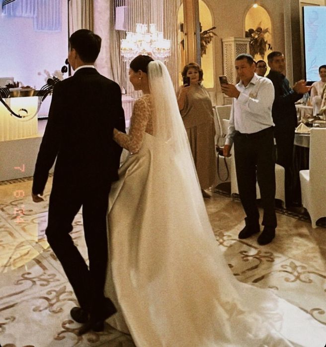 Продаю свадебное платье