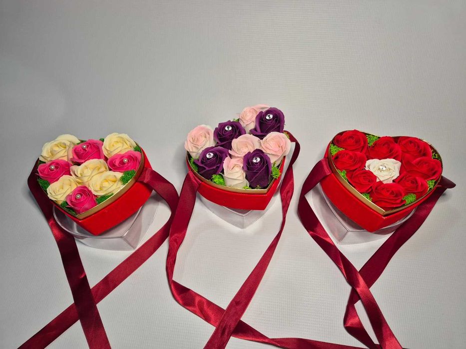 Aranjamente florale pentru V-day si Dragobete