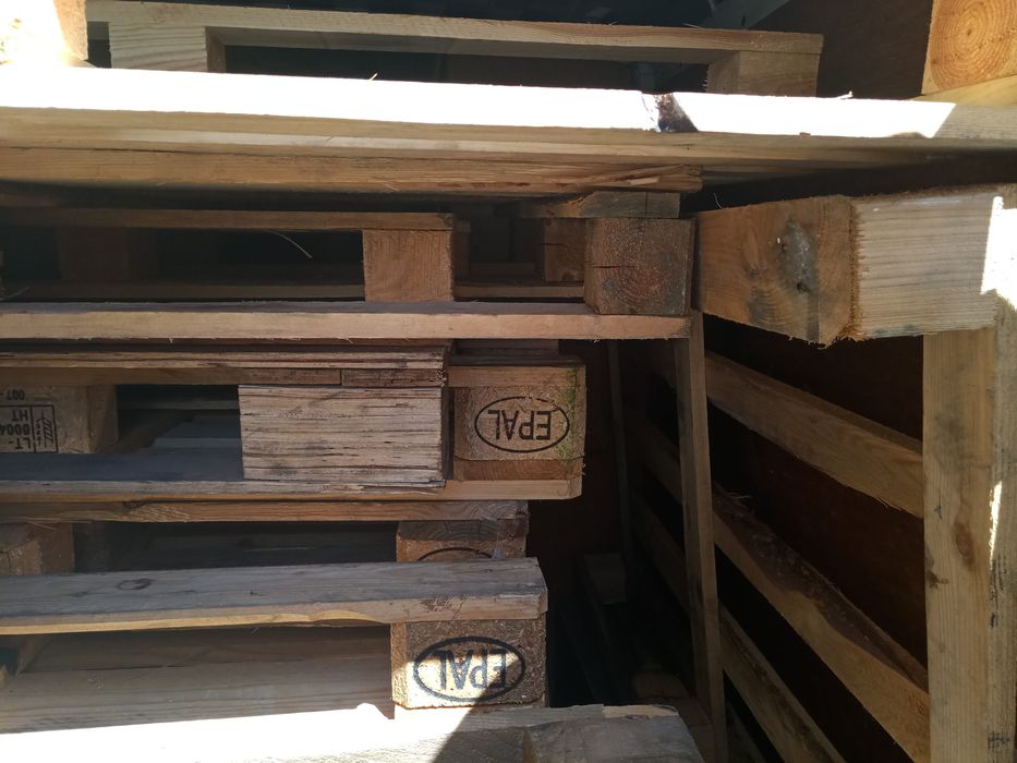 Евро палета и скари