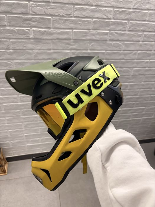 Каска Uvex 2022 Jakkyl HDE full face helmet