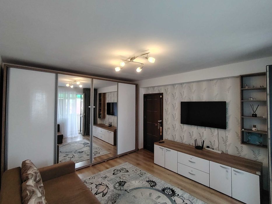Închiriez apartament 2 camere decomandat - Rosu(Chiajna)