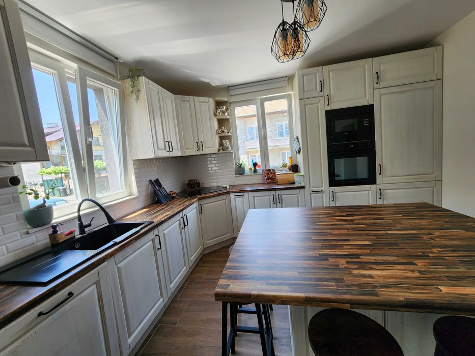 Продава се Къща в Разлог - 95 кв.м за 2948 €/кв.м - Снимка #8