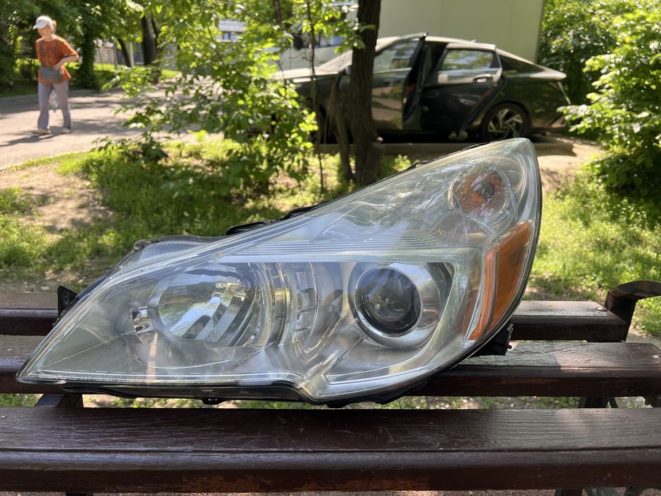 Оптика Subaru Outbak 2013 год