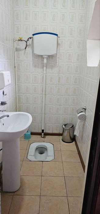 Кафе Сюрприз. 5,6 сот. Ул. Олмачи 14. Рядом Бек. Боло Ховуз. У Бабушки