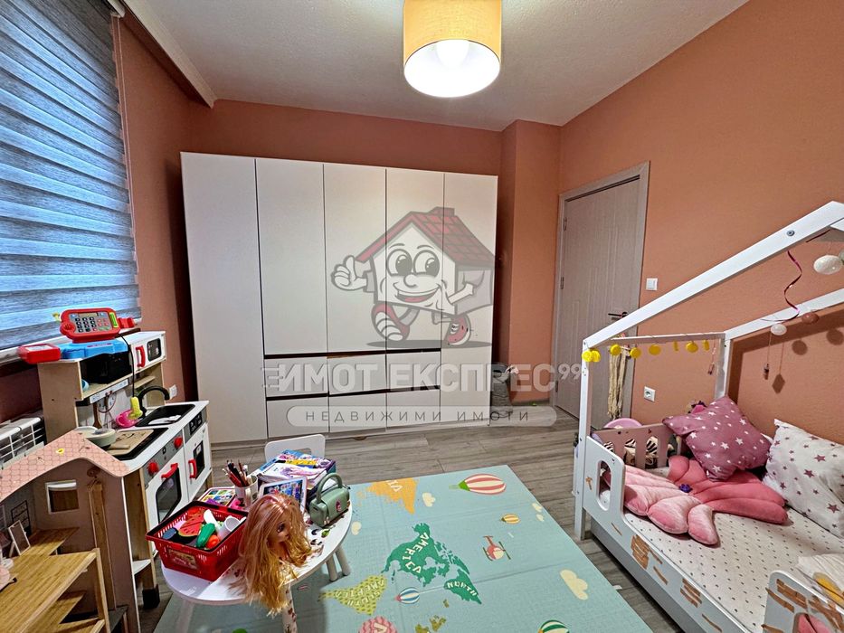 Дава се под наем Многостаен апартамент в Асеновград - 207 кв.м за 177000 € - Снимка #19