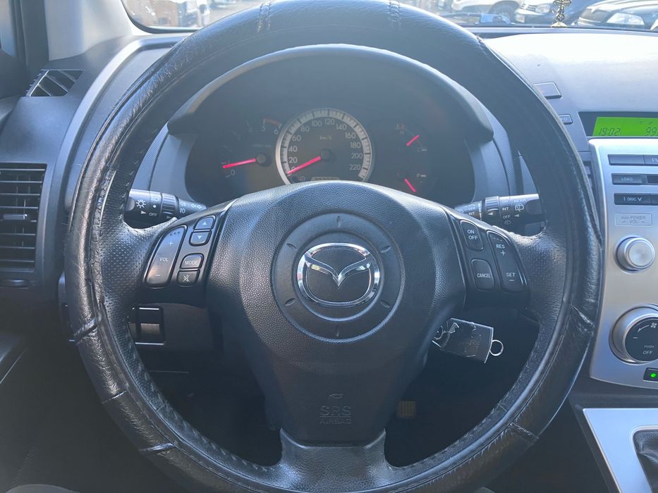 Vand Mazda 5, minibus, an 2700