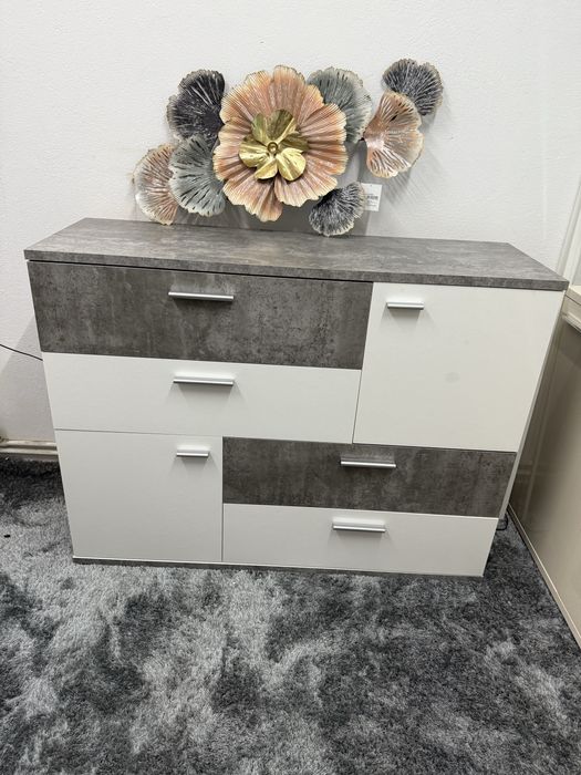 Comoda cu 4 sertare si doua usi L:125cm/A:42cm/I: 95cm