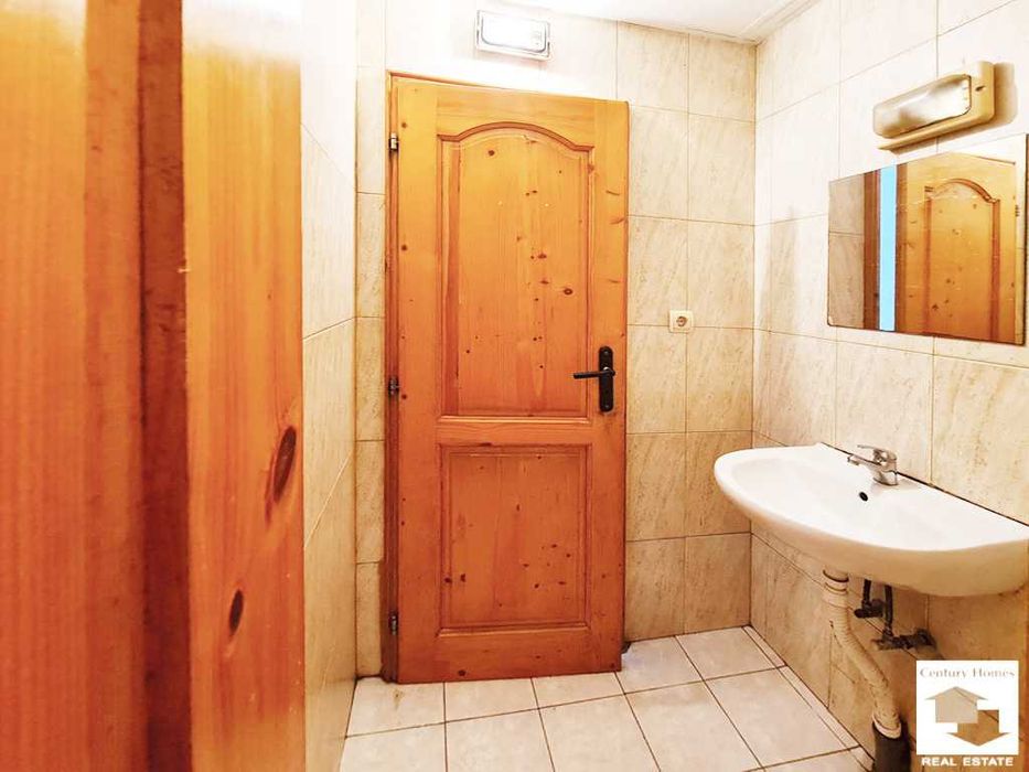 Продава се Магазин в Велико Търново, Център - 52 кв.м за 4000 €/кв.м - Снимка #5