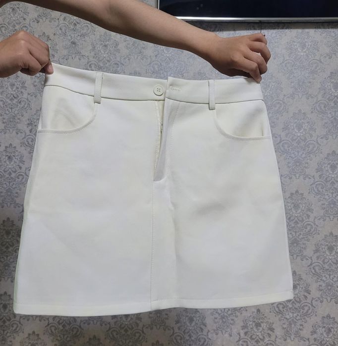 белая юбка L размер