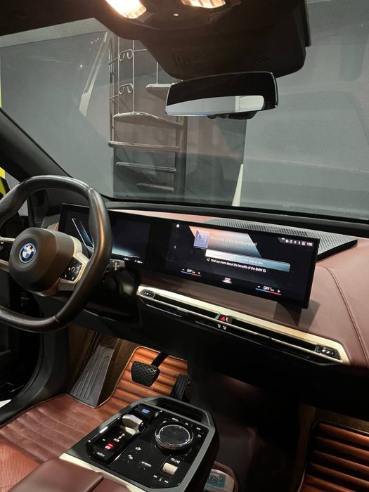 Sotiladi/Продам Bmw IX iDrive 40